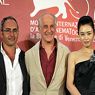 Il Gorbaciov napoletano di Toni Servillo. Nella foto da sinistra Stefano Incerti, Toni Servillo e  Yang Mi, rispettivamente regista e protagonisti del film "Gorbaciov" (Infophoto) 