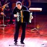 Richard Galliano, il fisarmonicista jazz che ha accompagnato Juliette Greco e Yves Montand (Olycom) 