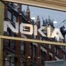 Nokia potrebbe tagliare 6mila posti dopo l'accordo con Microsoft. Il titolo ai minimi degli ultimi 13 anni 