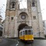 Standard & Poor's taglia il rating al Portogallo 