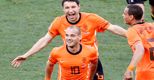 Olanda agli ottavi senza strafare. Nella foto l'esultanza di Sneijder dopo il gol della vittoria (Reuters) 