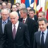 Il presidente della Commissione Ue Barroso, il primo ministro greco Papandreou e il presidente francese Sarkozy al vertice di Bruxelles dell'11 febbraio 2010. Ordine del giorno: salvare la Grecia 