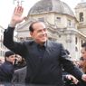 Berlusconi rinuncia alla piazza 
