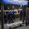 Allarme bomba alla stazione di Saint Lazare, nel centro di Parigi (Epa) 