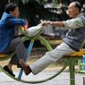 Il buco del fondo pensione in Cina oltre i 200 miliardi. Allungata di cinque anni l'età per smettere di lavorare (Afp) 