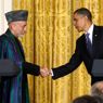 Negoziati segreti in Afghanistan: Karzai tratta la pace con i talebani (con la benedizione di Obama). Nella foto il Presidente afgano Hamid Karzai (Reuters) 