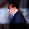 Corsera e Messaggero: Berlusconi chiamò in questura e disse che Ruby è la nipote di Mubarak (AP) 