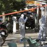 Tre pacchi bomba scoperti ad Atene. Uno era per Sarkozy (Afp) 