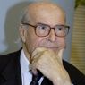 E' Umberto Veronesi il presidente dell'agenzia per la sicurezza del nucleare (Fotogramma) 