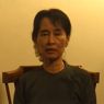 Il primo video messaggio di Aung San Suu Kyi dopo la sua liberazione 