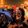 Suleiman: Mubarak si è dimesso, poteri all'esercito.  Folla in festa a piazza Tahrir 
