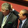 Bossi conferma la fiducia a Berlusconi ma chiede una scossa nella maggioranza (Ansa) 
