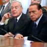 Silvio Berlusconi con Gianni Letta al recente vertice interministeriale sulla situazione in Libia (Lapresse) 