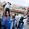 A Lampedusa altri 400 arrivi nella notte. il Comune lancia l'allarme: non c' pi acqua per tutti 
