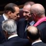 Berlusconi alle prese con la grana rimpasto e intanto i responsabili fanno tremare la maggioranza 