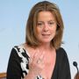 Lorenzin: stop alle sigarette elettroniche nelle scuole