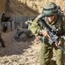 Soldati israeliani presidiano un tunnel usato dai palestinesi (Reuters) (AFP)
