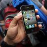 Il "baco" dell'antenna non frena Apple: vendite a ruba per l'iPhone 4 (Afp) 