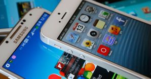 Samsung GalaxyS4  (Reuters) 