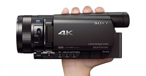 La nuova nuova handycam 4k (FDR-AX100) 