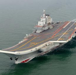 La portaerei Liaoning (Ap)