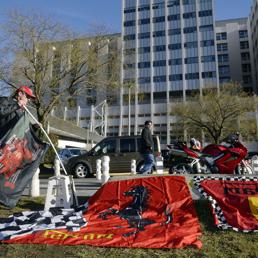 L'ospedale di Grenoble in cui � ricoverato il campione tedesco (Afp)