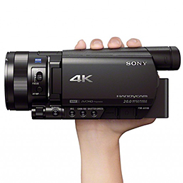 La nuova nuova handycam 4k (FDR-AX100)