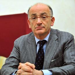 Il presidente della I commissione, Francesco Paolo Sisto (Imagoeconomica)