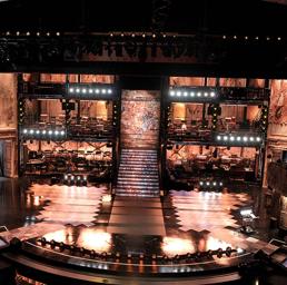 Il palco del Teatro Ariston per l'edizione 2014 del Festival di Sanremo