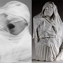 Robert Mapplethorpe (1946-1989), White Gauze, 1984, MAP 1330  2014 Robert - Mapplethorpe Foundation, Inc. All rights reserved — Auguste Rodin (1840-1917), Torse de l'Age d'airain drap, vers 1895, S. 3179  Paris, muse Rodin, ph. C. Baraja