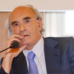 L'ex presidente della Banca Carige Giovanni Berneschi, in una foto d'archivio. (ANSA/ LUCA ZENNARO)