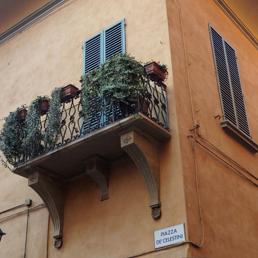 L’abitazione in via d’Azeglio del cantante. (Olycom)