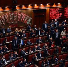 Deputati al voto di fiducia sulla legge di stabilit (Ansa)