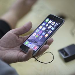 (� Morteza Nikoubazl/ZUMA Press/Corbis)