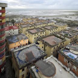 Un'immagine del film "Ritratti abusivi"