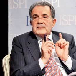 Prodi: Governo, opposizione e Bankitalia insieme nell'emergenza