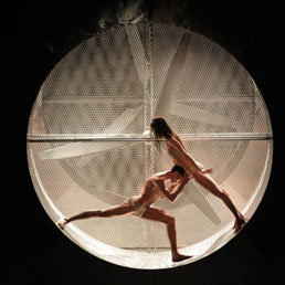 Lo spettacolo di Aterballetto al Piccolo Teatro (foto A.Anceschi)