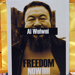 In prigione. L'artista Ai Weiwei  stato arrestato il 3 aprile su ordine del governo cinese. Da allora non si hanno sue notizie