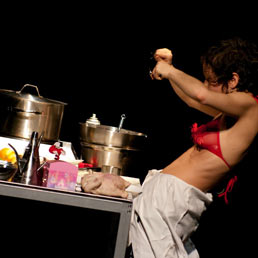 Cut-tukShow (Adriana Boscato)