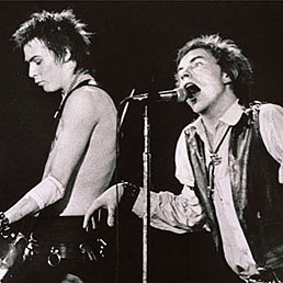 I Sex Pistols sul palco nel 1977