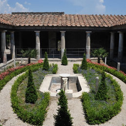 Pompei, la Casa degli Amorini Dorati riapre le porte dopo due anni di restauri - Foto