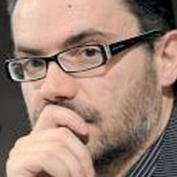 Alessandro Rosina, insegna Statistica sociale