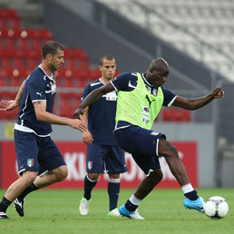 Thiago Motta, Mario Balotelli e Sebastian Giovinco Jonathan Moscrop (LaPresse)