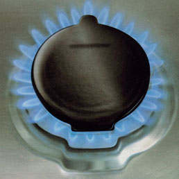 Sull'energia l'handicap dei super prezzi