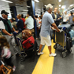 Trasporto aereo, rapporto Enac: 139 milioni di passeggeri nel 2010, ripresa è cominciata (Fotogramma)