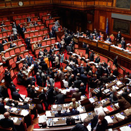 I costi della politica? Li moltiplica il Gruppo