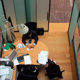 Marcia indietro per il cambio-mutuo. Per le banche è colpa del "surrogatore seriale"