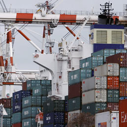 Istat: cala l'export extra-Ue ma il surplus vola a 2,8 miliardi