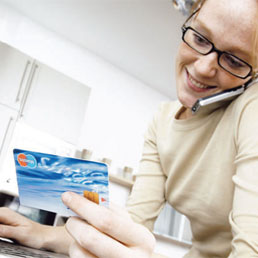 Sul Sole di lunedì la guida alle carte di credito con le istruzioni per l'uso