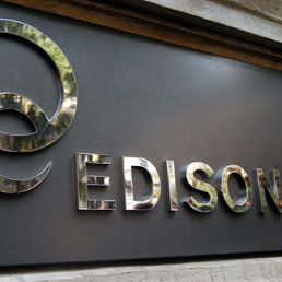 Edison prende tempo: sei mesi per trattare il nuovo accordo con Edf